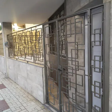 Carihuela Los Nidos Sun&beach Апартаменты *