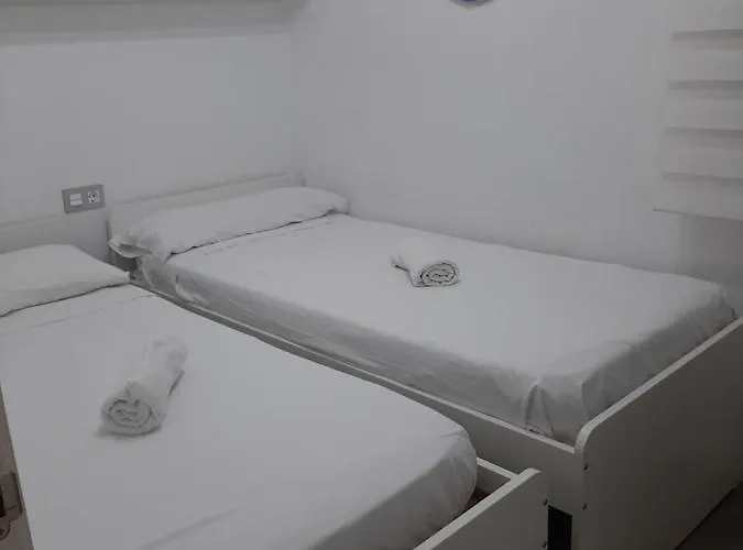 Carihuela Los Nidos Sun&beach Апартаменты