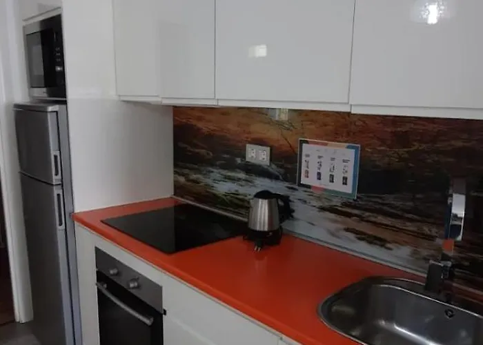 Carihuela Los Nidos Sun&beach Апартаменты *